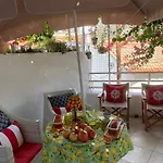 Stratos Artdeco House 4* קאלאבסוס