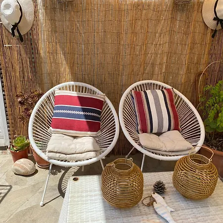 Locanda Stratos Artdeco House