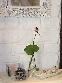 Stratos Artdeco House Inn