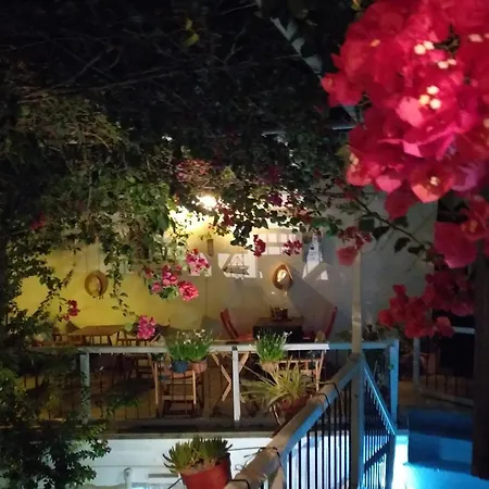 Stratos Artdeco House Kalawasos