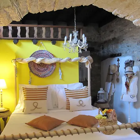 Stratos Artdeco House بيت ريفي 4*