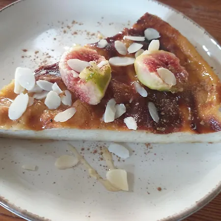 Stratos Artdeco House