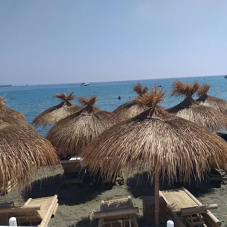 Zajazd Stratos Artdeco House