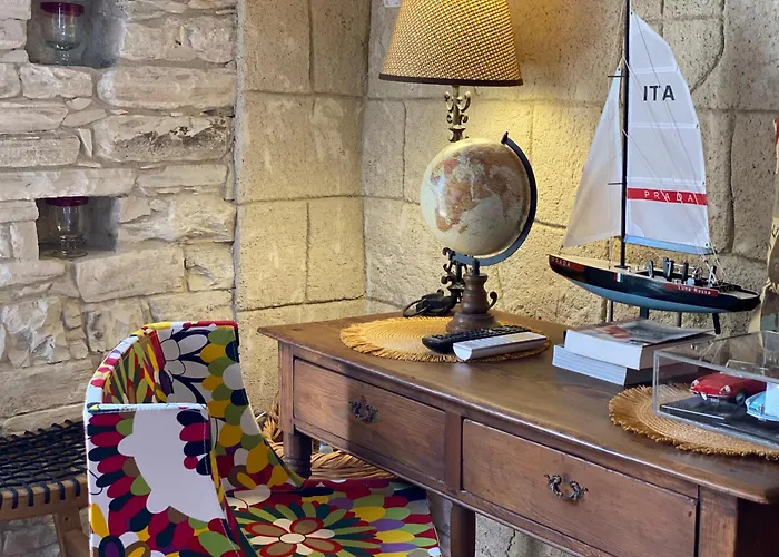 Stratos Artdeco House 4* Kalawasos