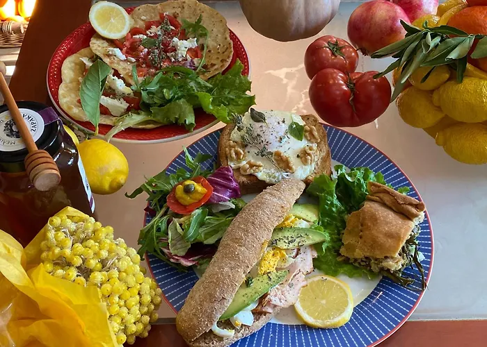 Stratos Artdeco House