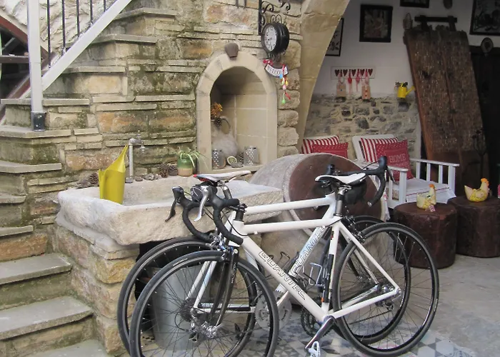 Penzion Stratos Artdeco House 4*